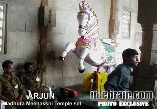 Madhura Meenakshi Temple set