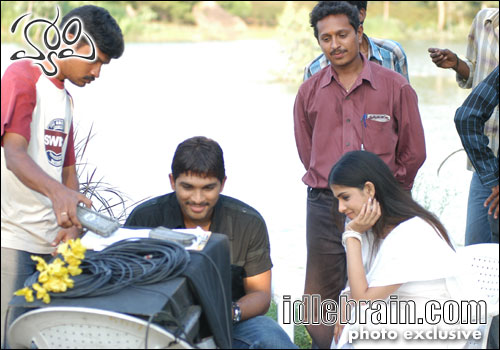 happy working still